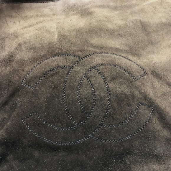 CHANEL Vintage Brown Logo Tote Bag - Picture 9 of 15